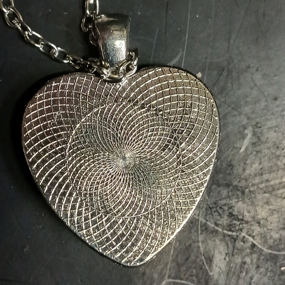 Heart cardinal bird visitor from heaven silvertone necklace - Picture 4 of 4